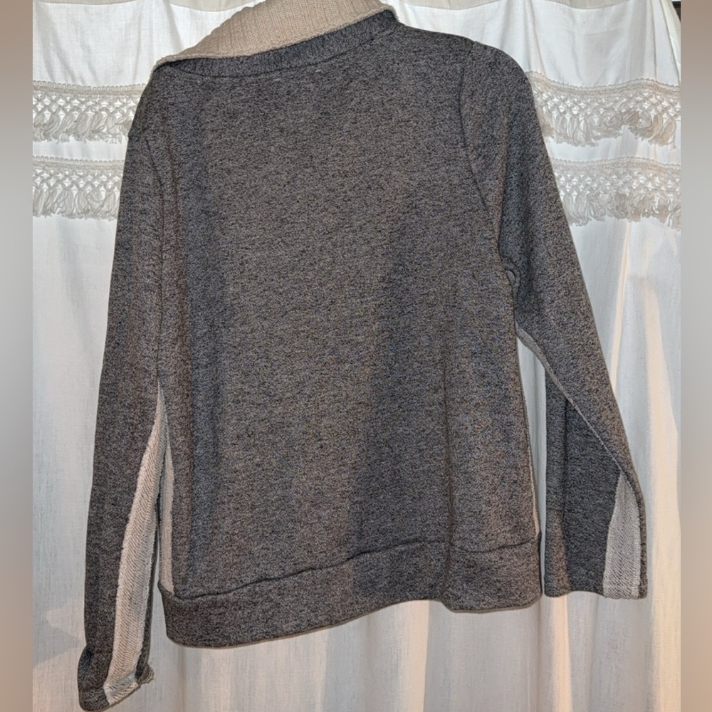Gray and Cream Zip-Up Jacket - Picture 2 of 2